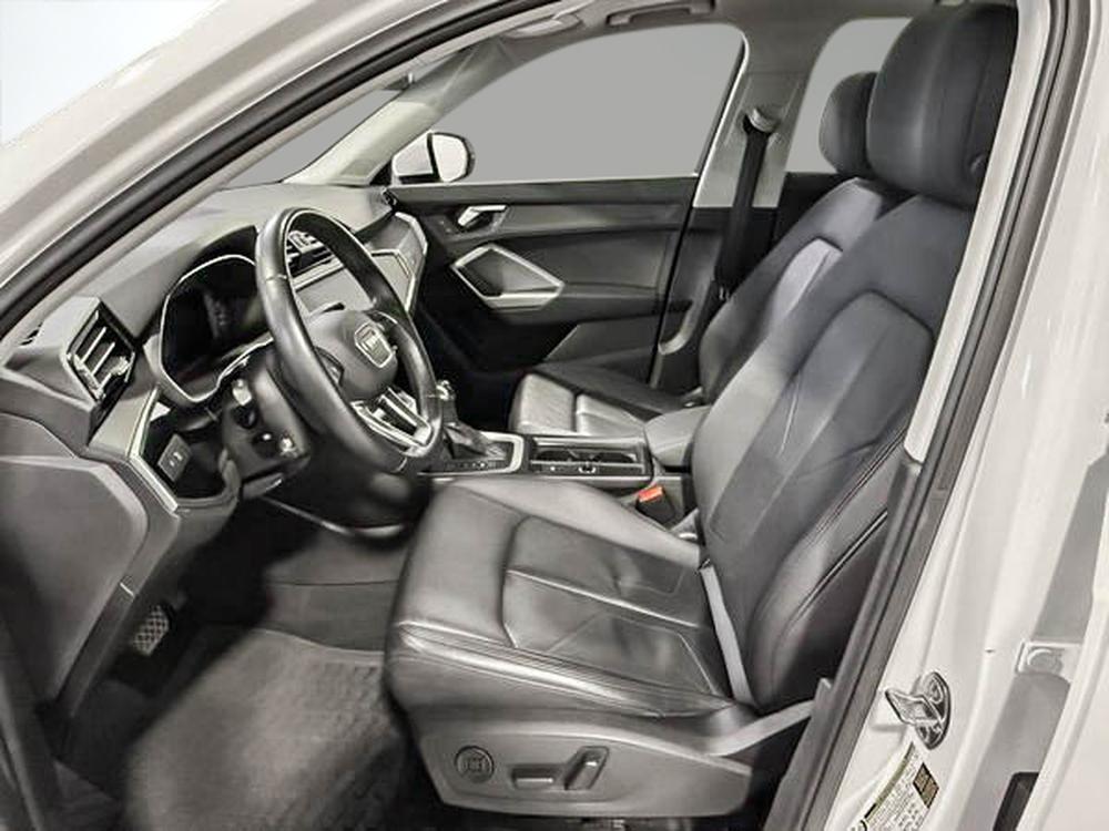 Audi Q3 komfort 45 2021 d&rsquo;occasion à vendre - 17