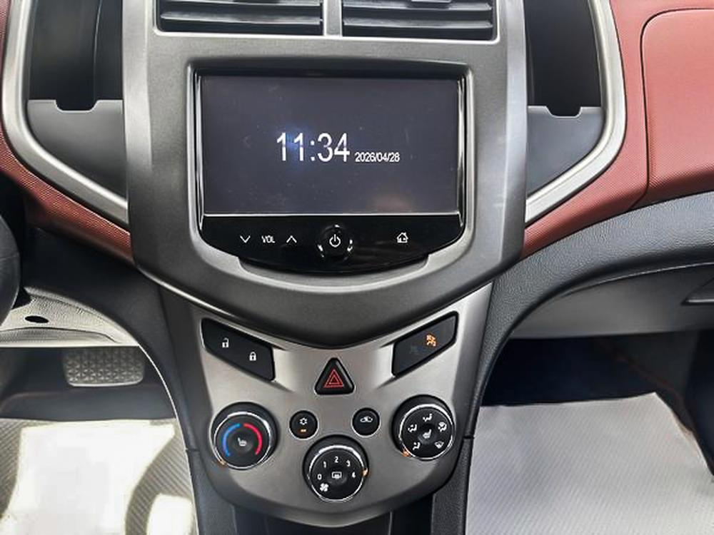 Chevrolet Sonic LTZ 2016 d&rsquo;occasion à vendre - 18
