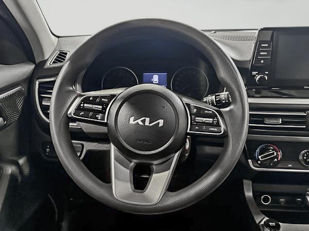 Kia Seltos LX 2023 d&rsquo;occasion à vendre - 17