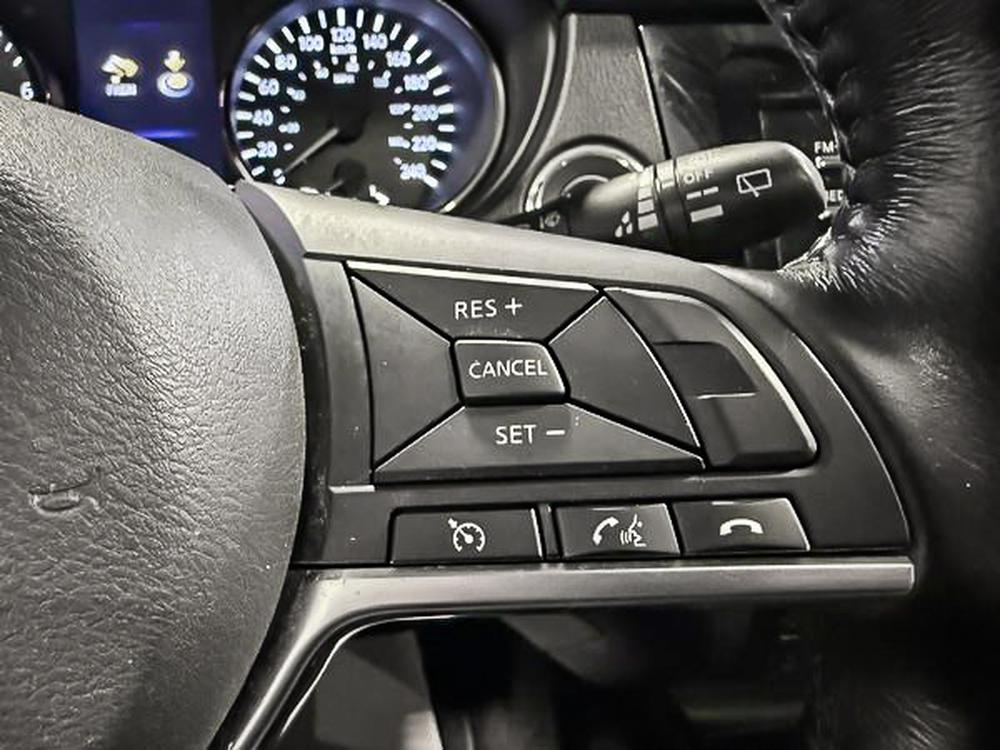 Nissan Qashqai SV 2017 d&rsquo;occasion à vendre - 22