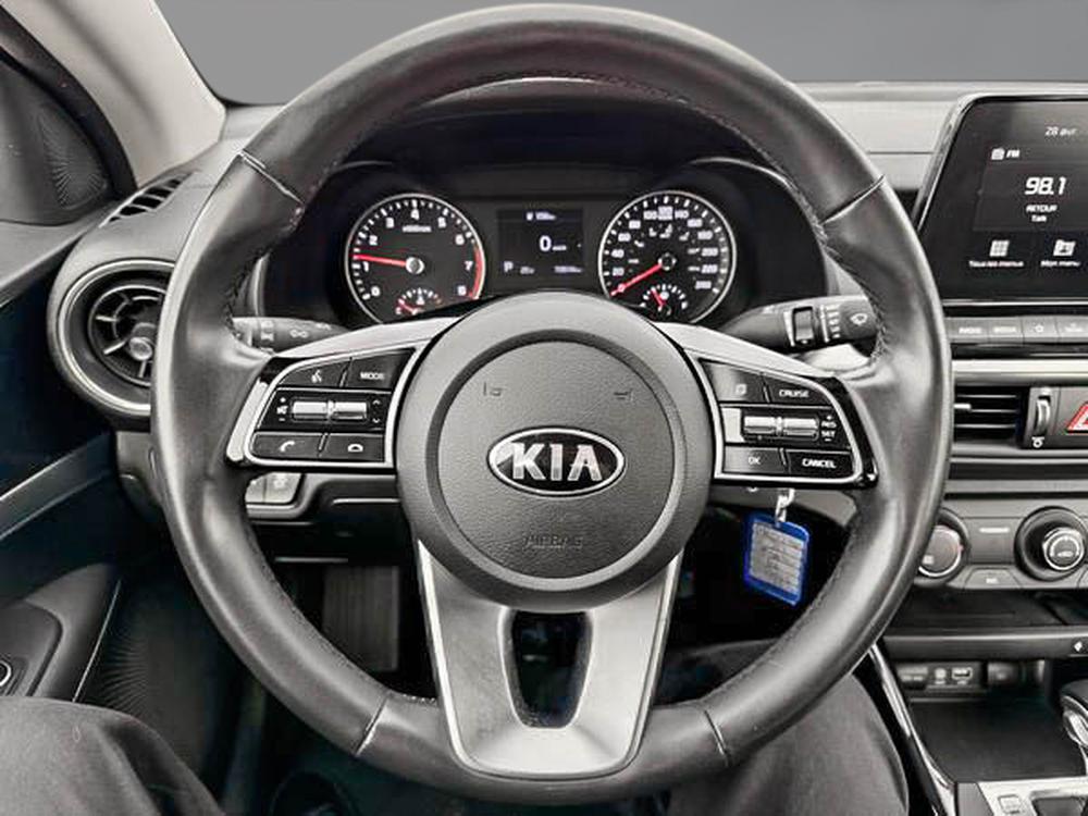 Kia Forte 2020 Gris usage à vendre Kia Forte 2020 Gris usage à vendre
