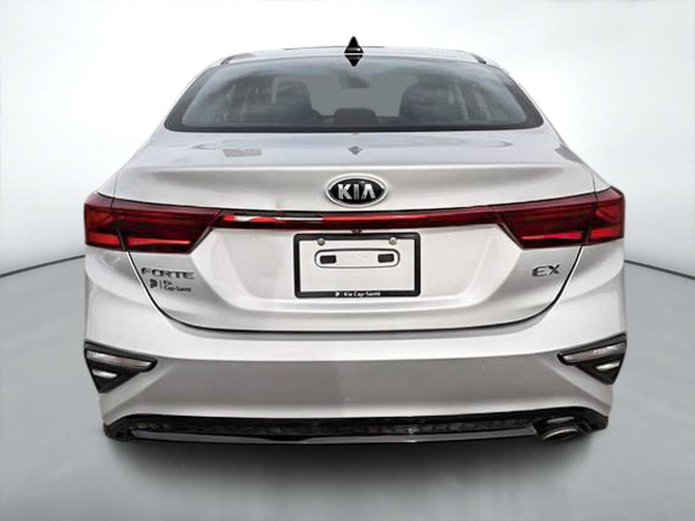 Kia Forte 2020 Gris usage à vendre Kia Forte 2020 Gris usage à vendre