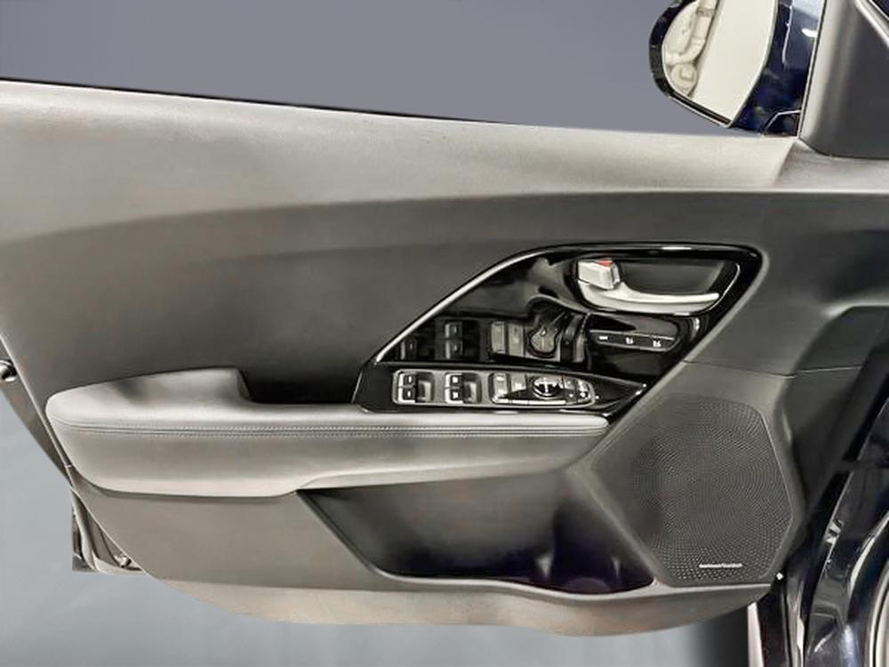 Kia Niro EV ev sx touring 2020 d&rsquo;occasion à vendre - 14