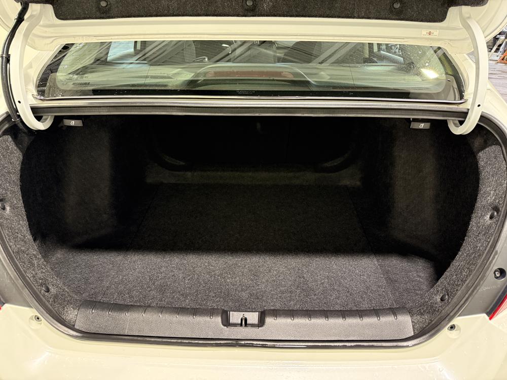 Honda Civic Sedan LX 2020 d&rsquo;occasion à vendre - 29