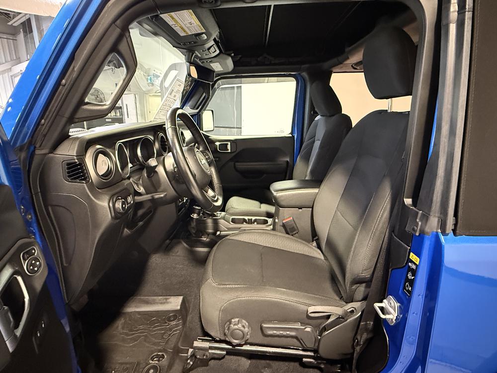 Jeep Wrangler WILLYS (MODIFICATIONS A VENIR) 2023 d&rsquo;occasion à vendre - 14