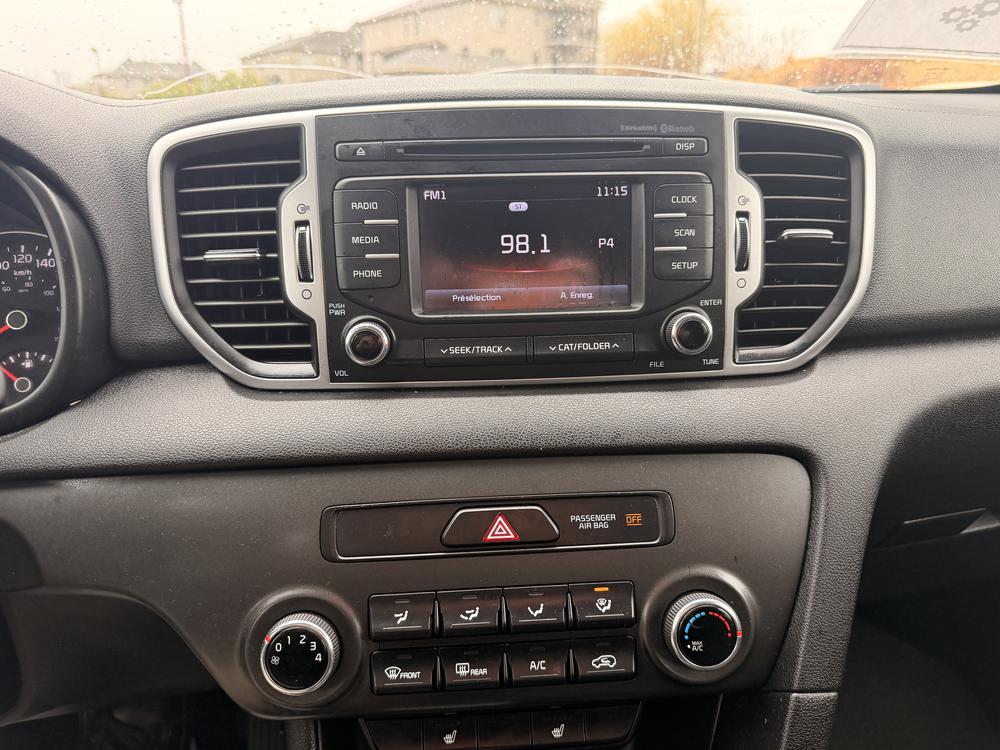 Kia Sportage LX FWD 2018 d&rsquo;occasion à vendre - 23