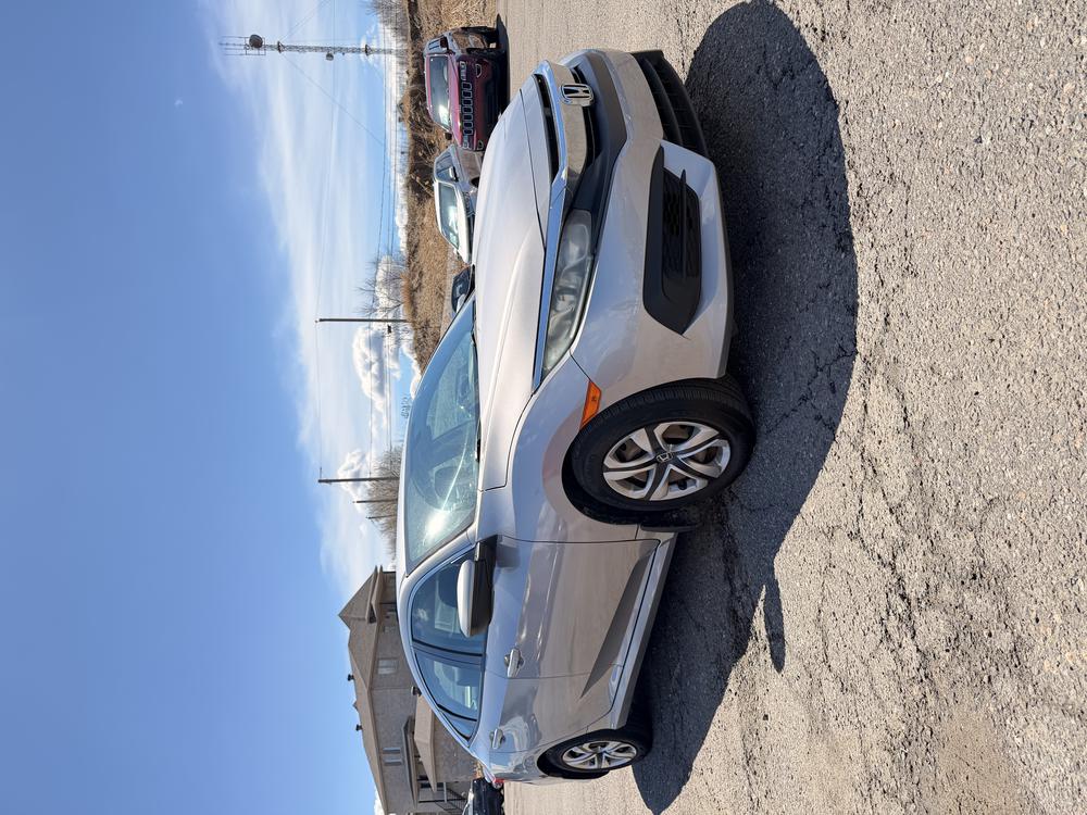 Honda Civic Sedan LX