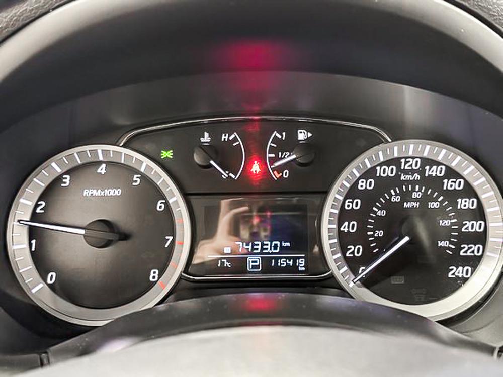Nissan Sentra SV 2014 d&rsquo;occasion à vendre - 24