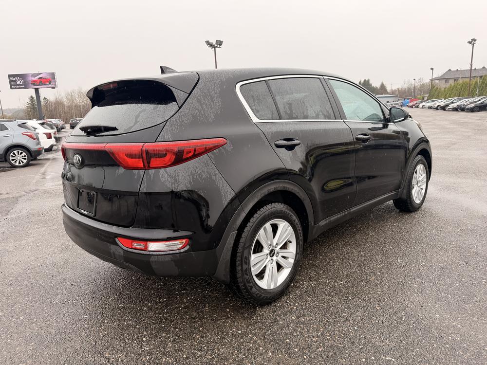 Kia Sportage LX FWD 2018 d&rsquo;occasion à vendre - 4
