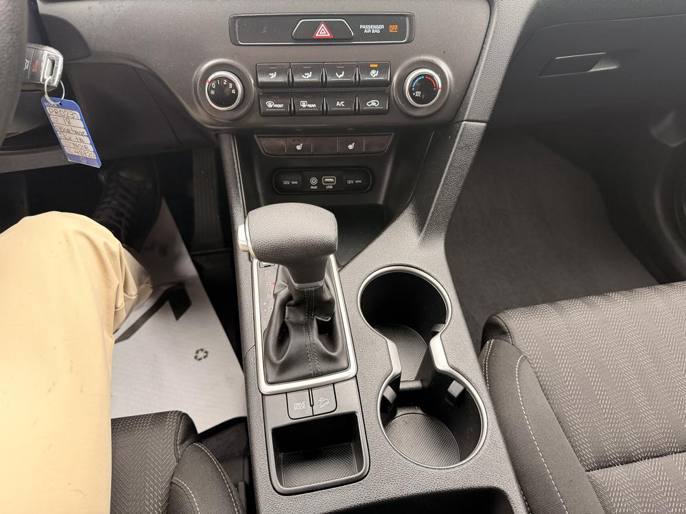 Kia Sportage LX FWD 2018 d&rsquo;occasion à vendre - 27