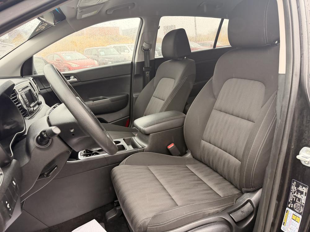 Kia Sportage LX FWD 2018 d&rsquo;occasion à vendre - 14