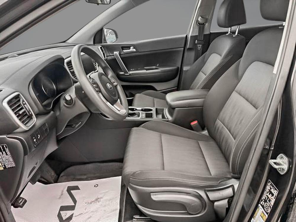 Kia Sportage LX AWD 2021 d&rsquo;occasion à vendre - 16