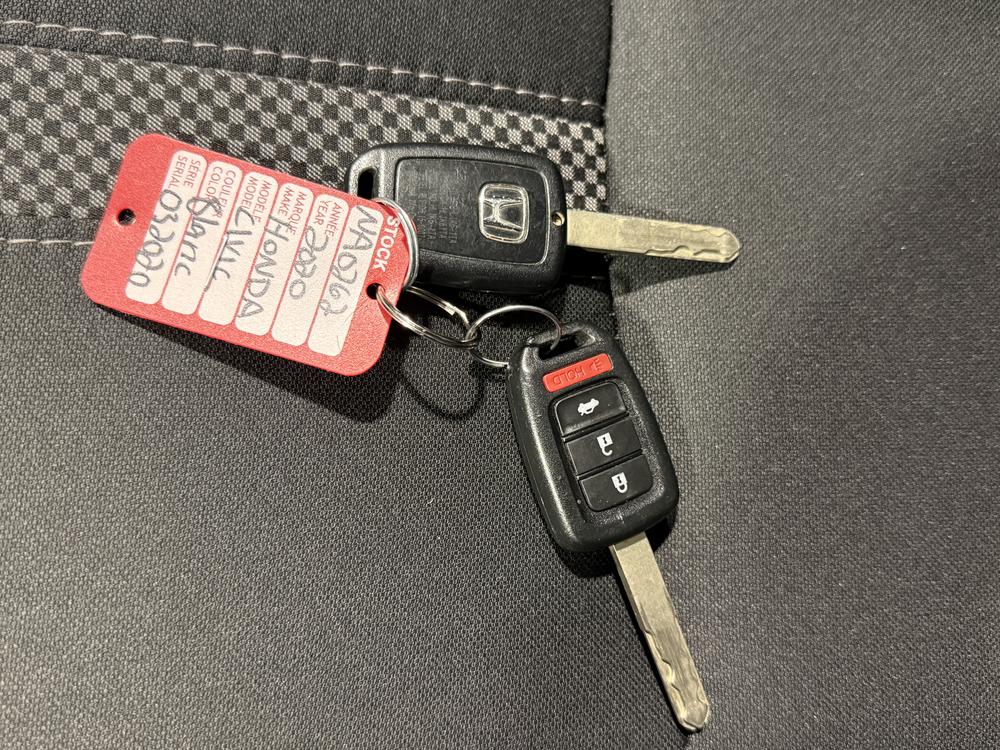 Honda Civic Sedan LX 2020 d&rsquo;occasion à vendre - 31