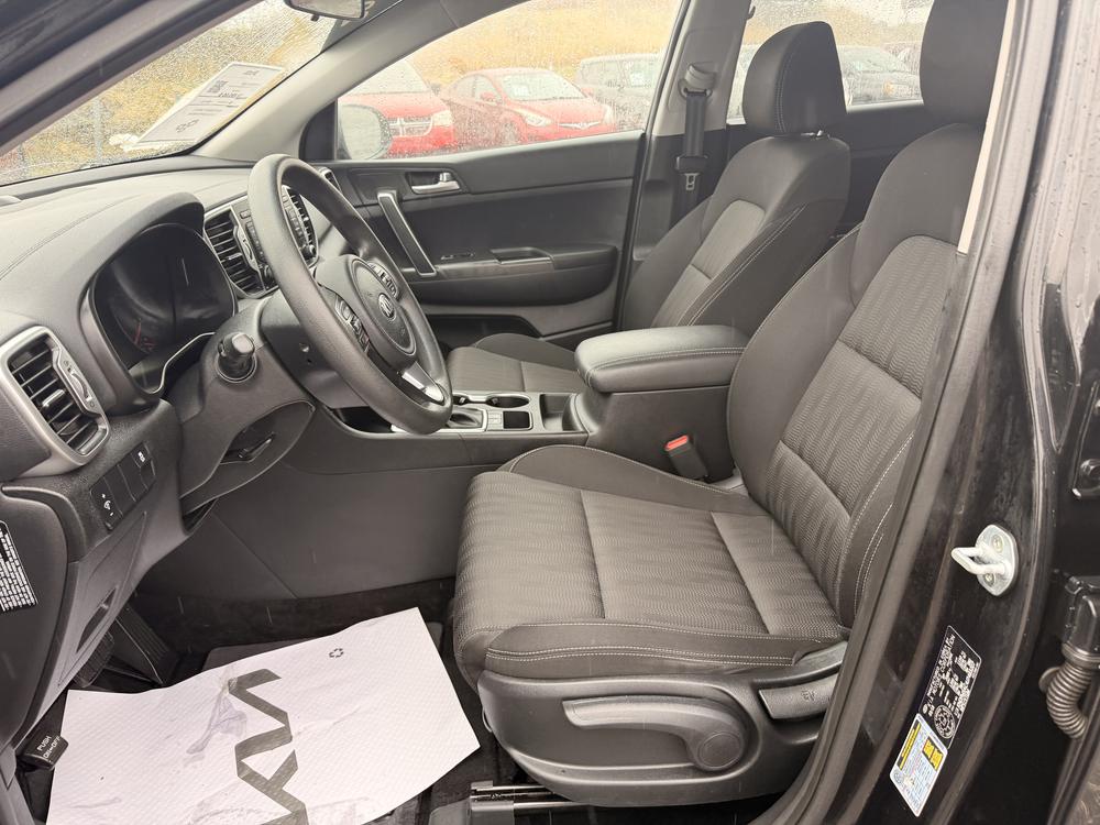 Kia Sportage LX FWD 2018 d&rsquo;occasion à vendre - 13
