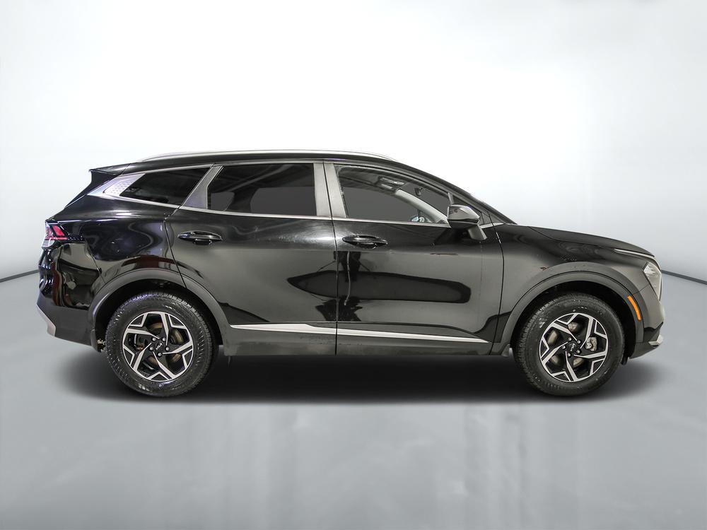 Kia Sportage LX 2023 d&rsquo;occasion à vendre - 2