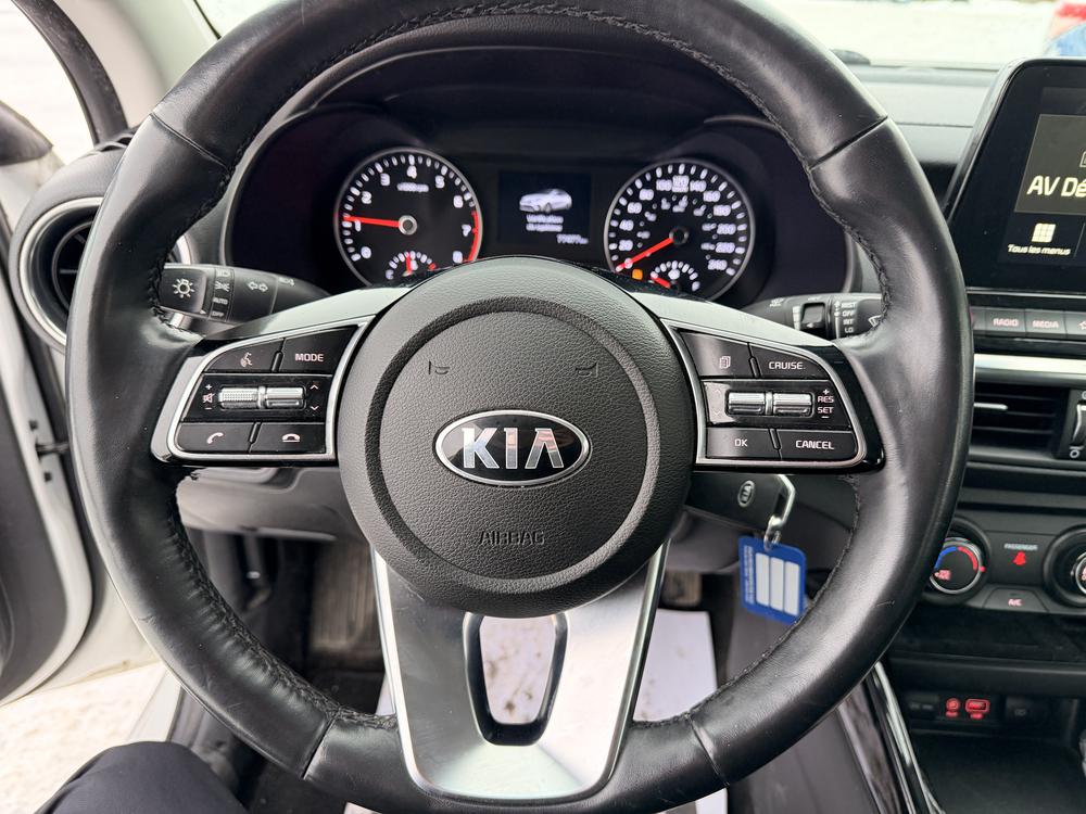 Kia Forte 2020 Blanc usage à vendre Kia Forte 2020 Blanc usage à vendre