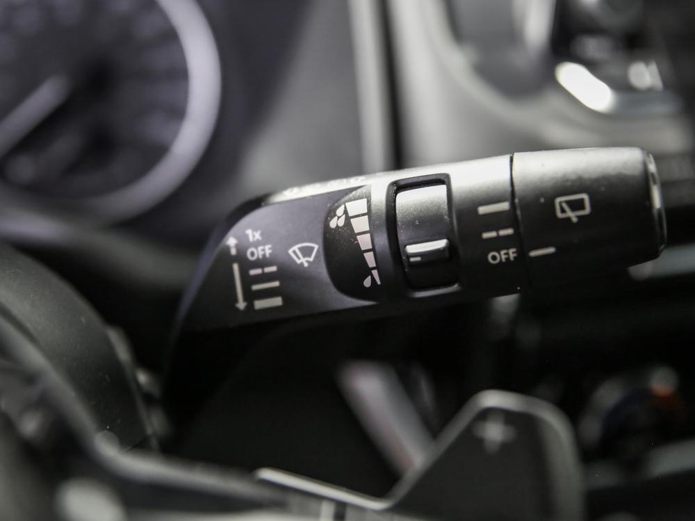 Nissan Rogue SV 2021 d&rsquo;occasion à vendre - 24