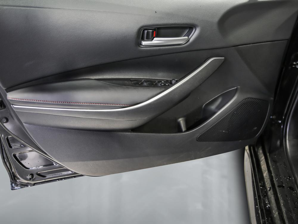 Toyota Corolla SE 2023 d&rsquo;occasion à vendre - 13