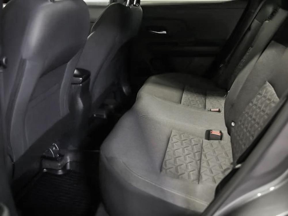 Nissan Kicks SV 2025 d&rsquo;occasion à vendre - 32