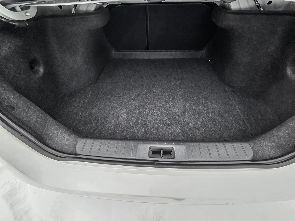 Nissan Sentra SV 2023 d&rsquo;occasion à vendre - 24