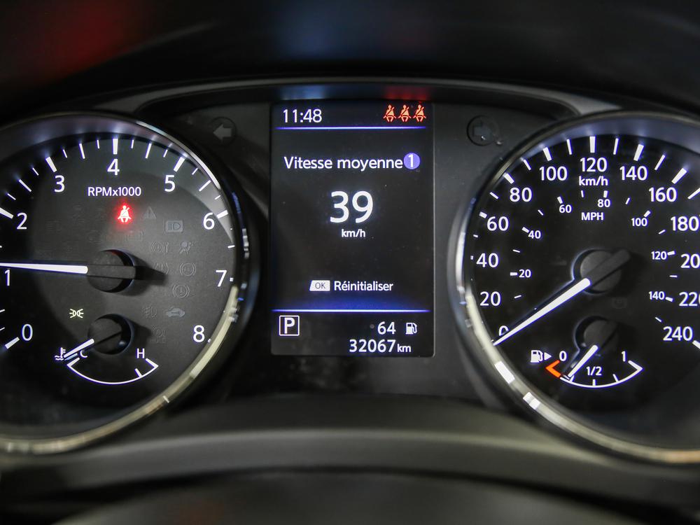 Nissan Qashqai SV 2023 d&rsquo;occasion à vendre - 23