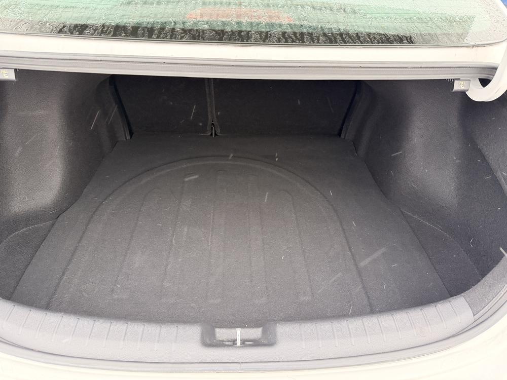 Kia Forte 2020 Blanc usage à vendre Kia Forte 2020 Blanc usage à vendre