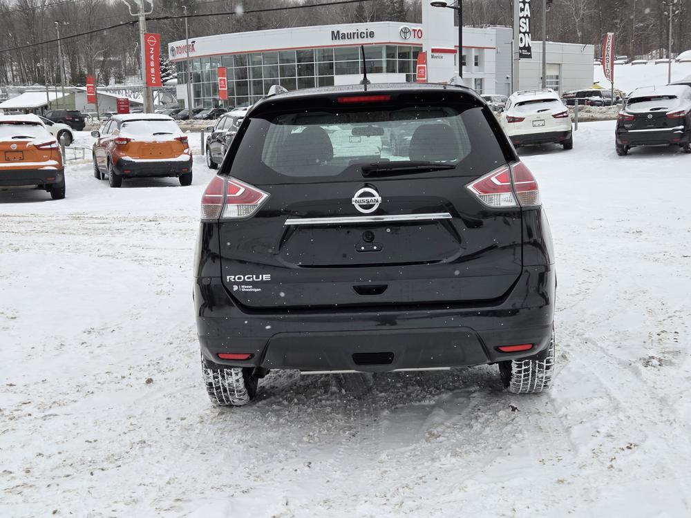 Nissan Rogue S 2016 d&rsquo;occasion à vendre - 4