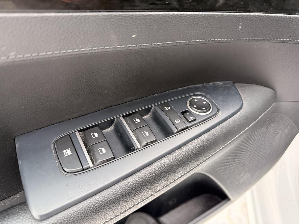 Kia Forte 2020 Blanc usage à vendre Kia Forte 2020 Blanc usage à vendre