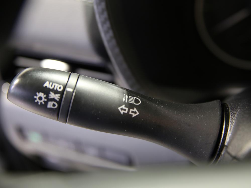 Nissan Sentra SV 2023 d&rsquo;occasion à vendre - 21