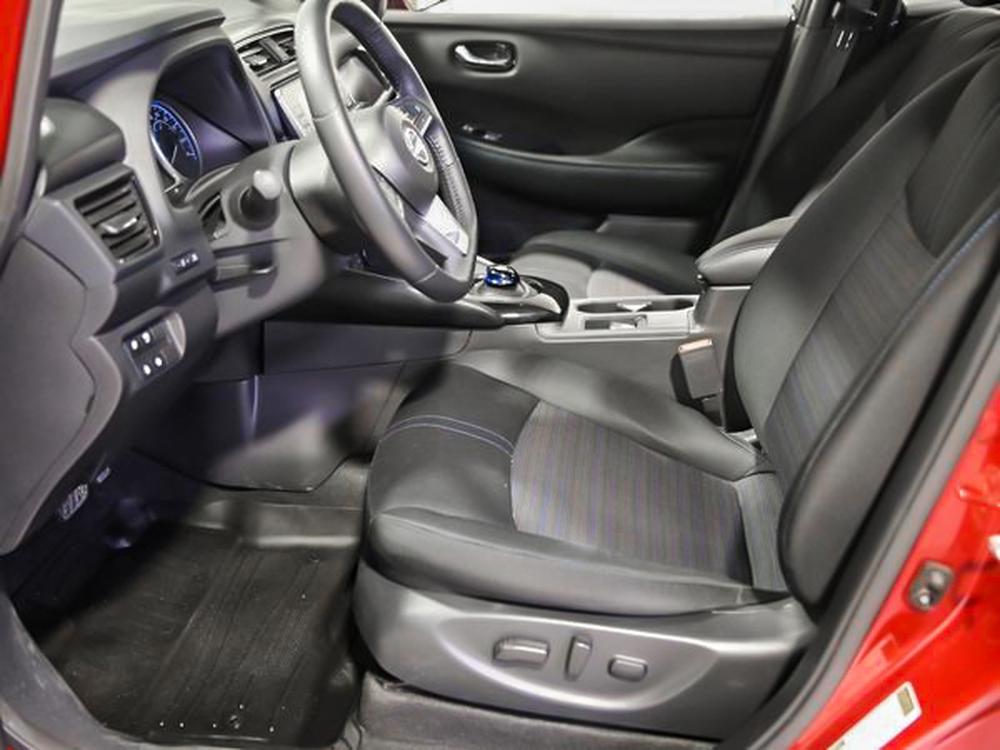 Nissan LEAF SV+ 2024 d&rsquo;occasion à vendre - 16