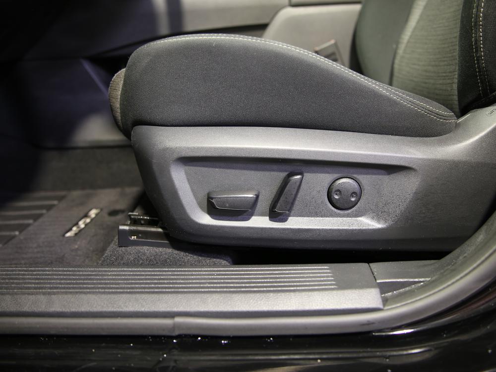 Nissan Rogue SV 2021 d&rsquo;occasion à vendre - 18