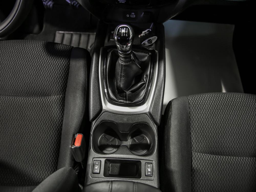 Nissan Qashqai S 2021 d&rsquo;occasion à vendre - 28