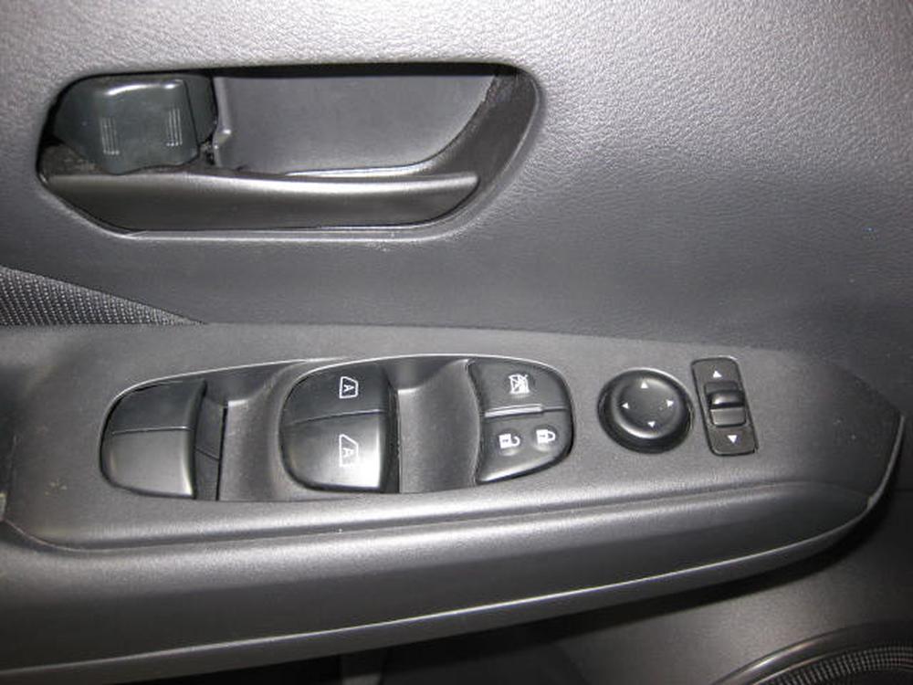 Nissan Kicks S 2021 d&rsquo;occasion à vendre - 11