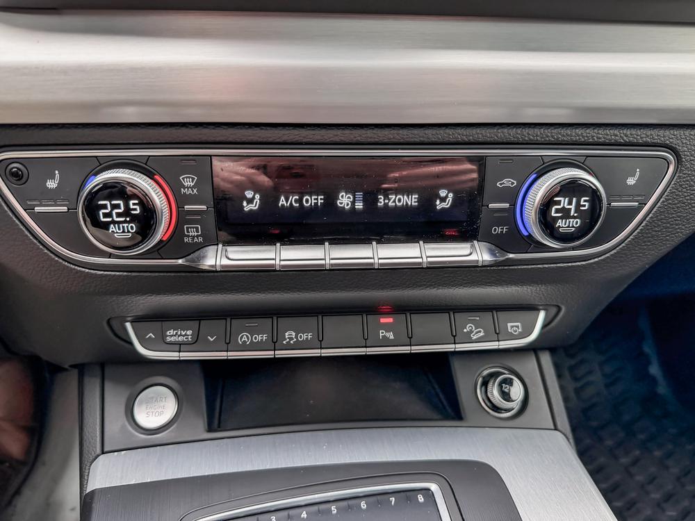 Audi Q5 TECHNIK S-LINE AWD 2018 d&rsquo;occasion à vendre - 33