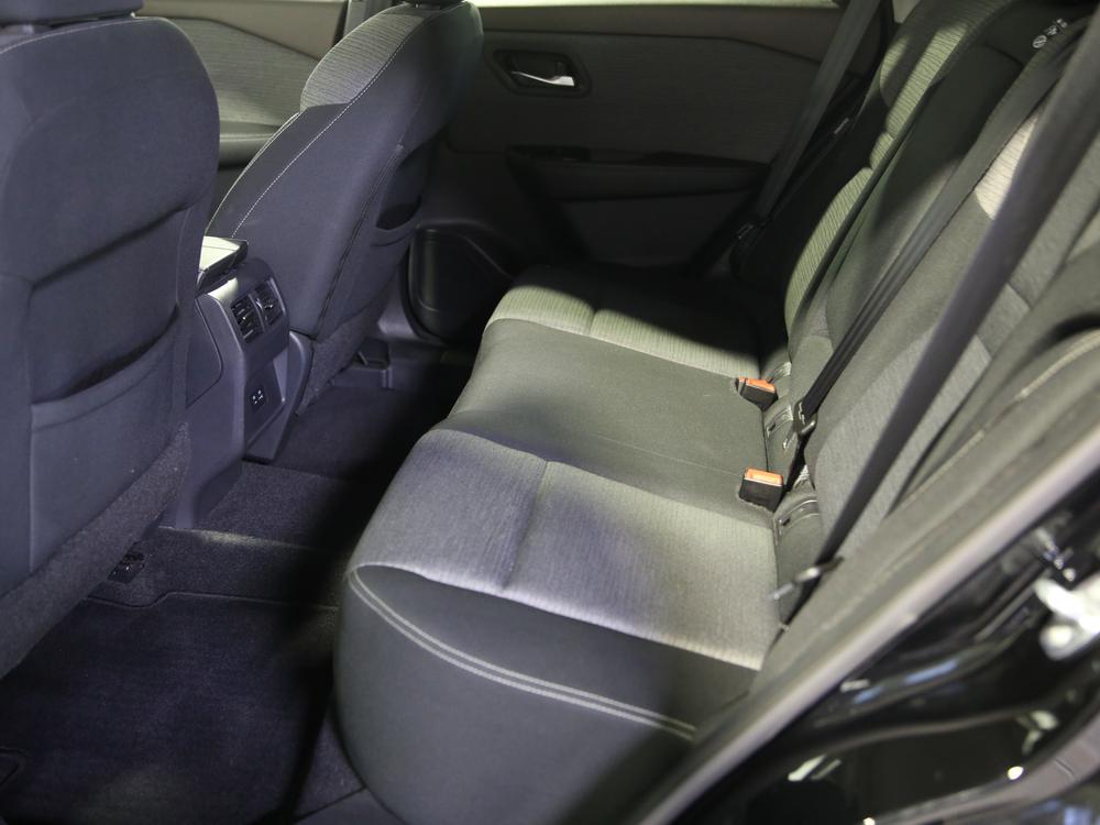 Nissan Rogue SV 2021 d&rsquo;occasion à vendre - 34