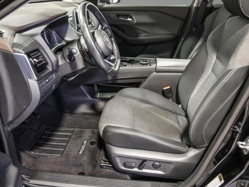 Nissan Rogue SV 2021 d&rsquo;occasion à vendre - 17