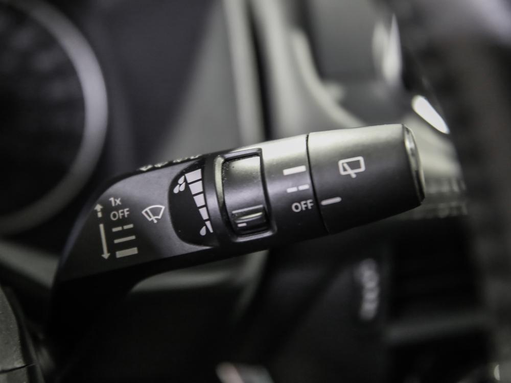 Nissan Rogue S 2021 d&rsquo;occasion à vendre - 22