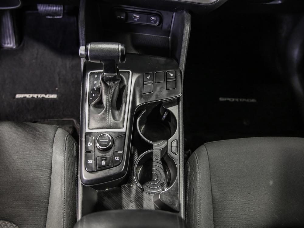 Kia Sportage LX 2023 d&rsquo;occasion à vendre - 28