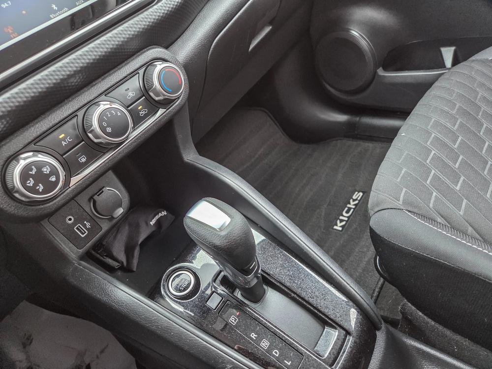 Nissan Kicks S 2022 d&rsquo;occasion à vendre - 22