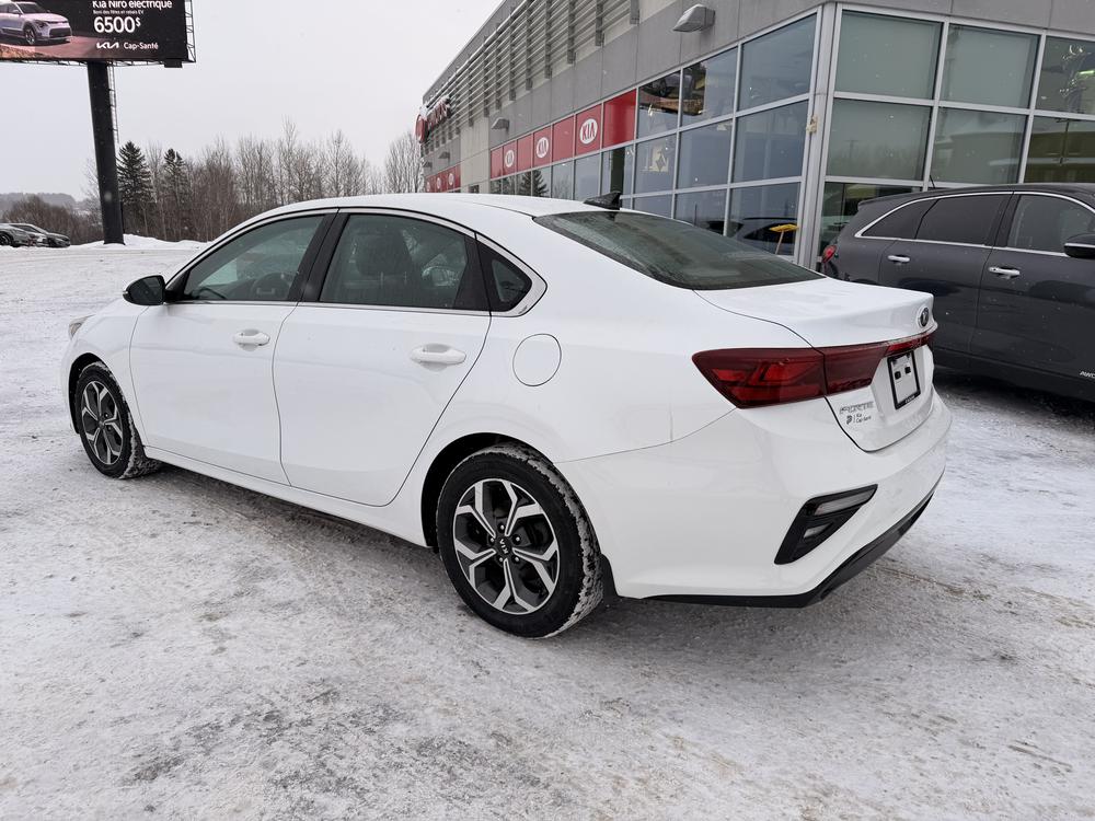 Kia Forte 2020 Blanc usage à vendre Kia Forte 2020 Blanc usage à vendre