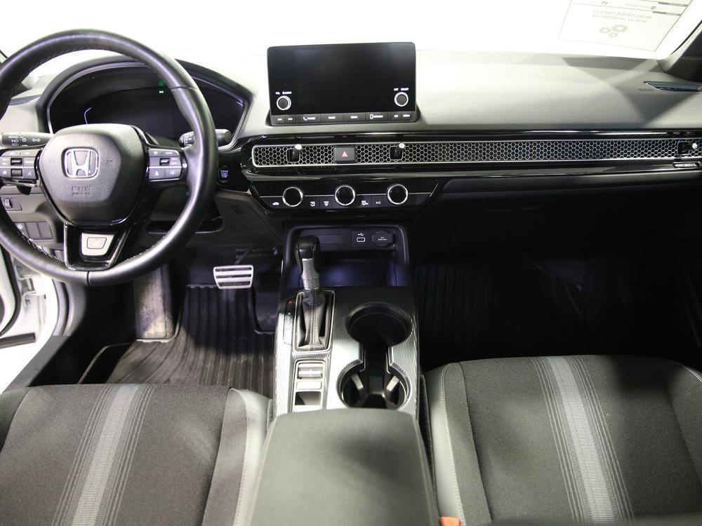 Honda Civic Berline Sport 2024 d&rsquo;occasion à vendre - 32