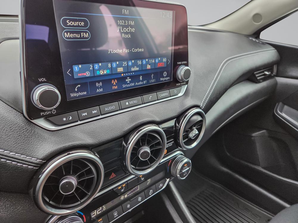 Nissan Sentra SV 2023 d&rsquo;occasion à vendre - 18