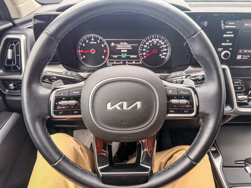 Kia Sorento X-LINE 2023 d&rsquo;occasion à vendre - 23