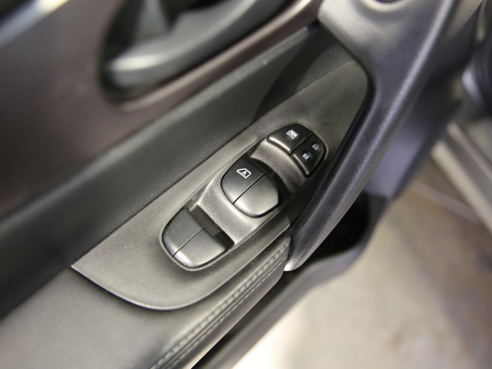 Nissan Qashqai S 2021 d&rsquo;occasion à vendre - 14