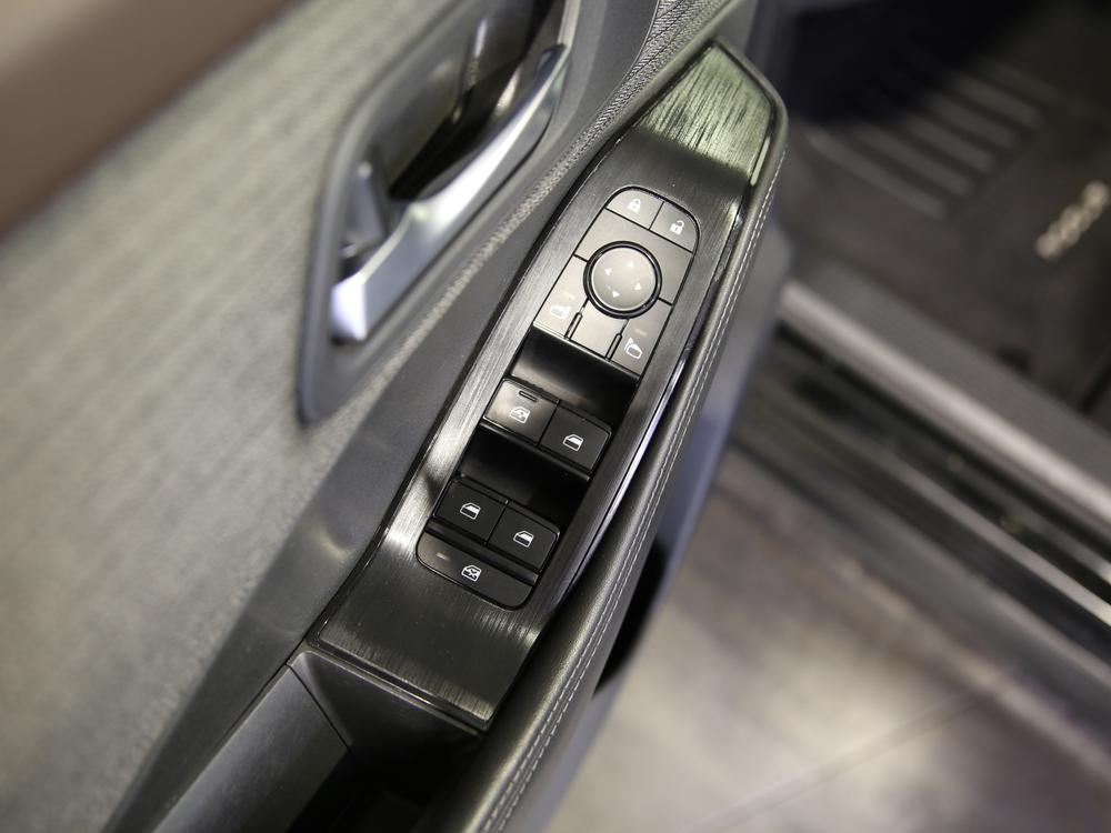 Nissan Rogue SV 2021 d&rsquo;occasion à vendre - 16