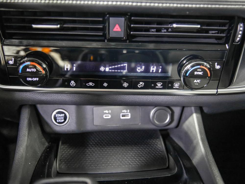 Nissan Rogue SV 2021 d&rsquo;occasion à vendre - 29