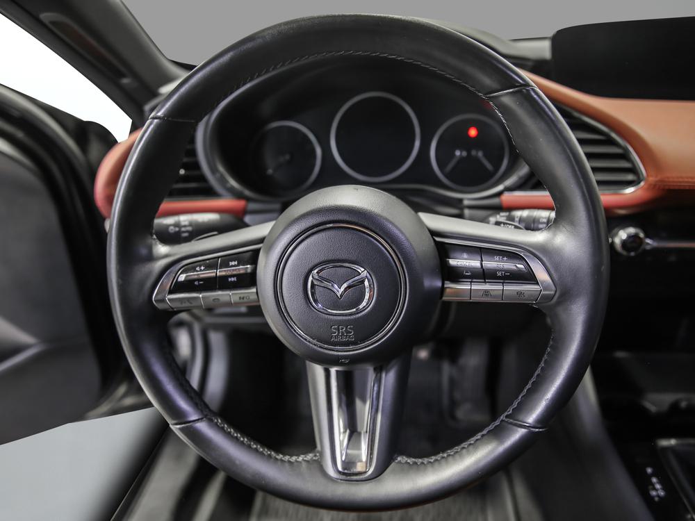 Mazda Mazda3 Sport GT 2021 d&rsquo;occasion à vendre - 21