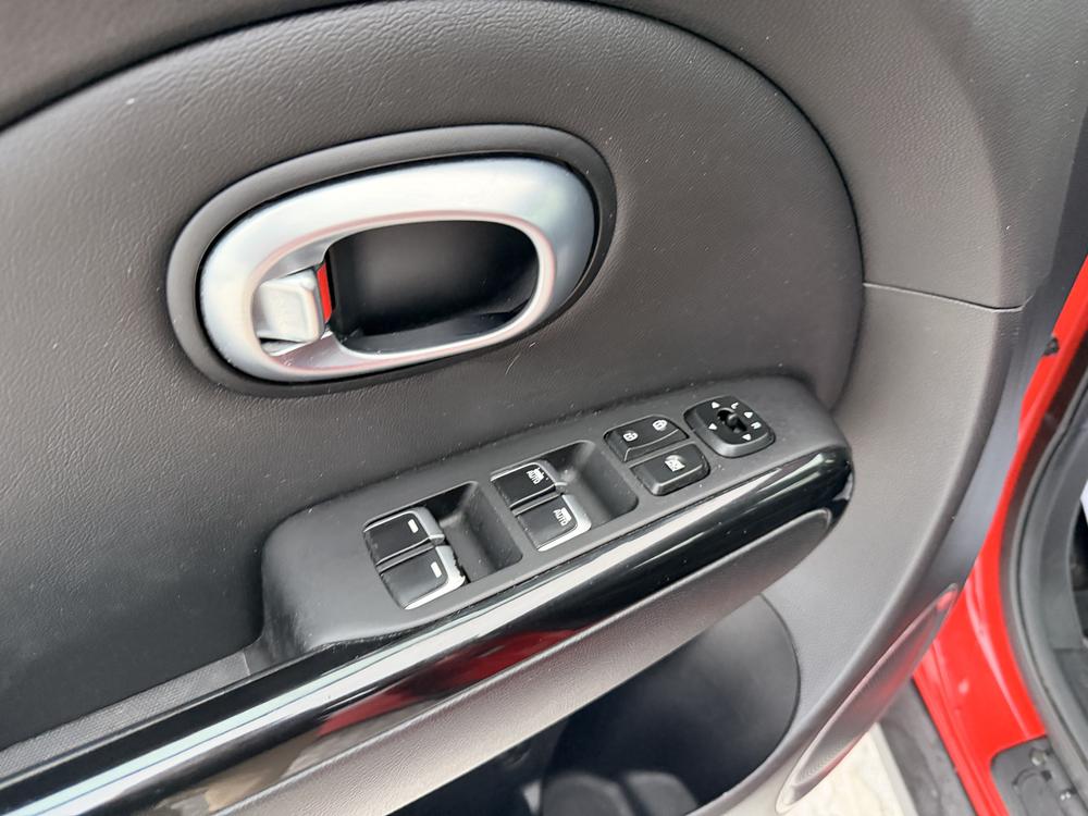 Kia Soul EX 2018 d&rsquo;occasion à vendre - 12