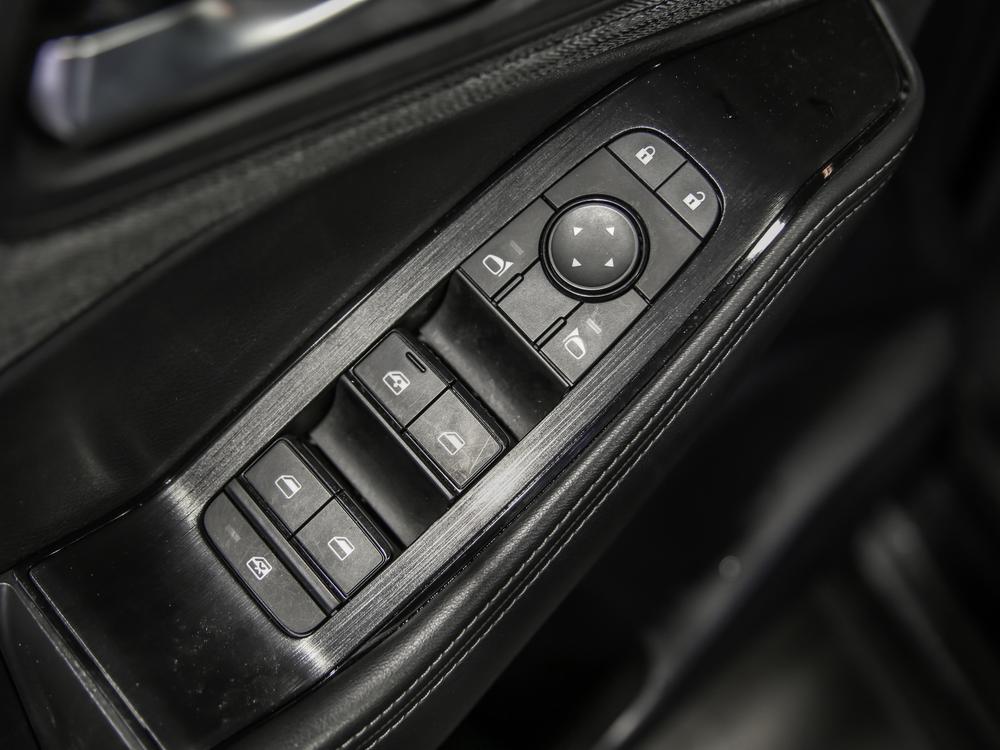 Nissan Rogue SV 2021 d&rsquo;occasion à vendre - 16