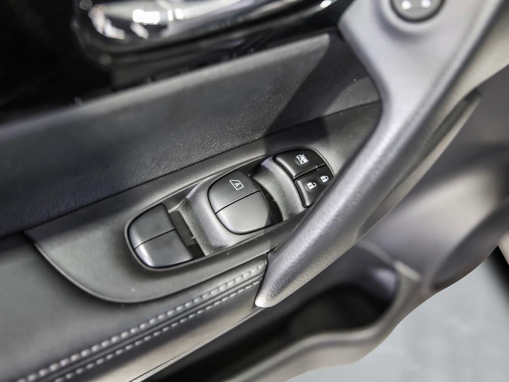 Nissan Qashqai SV 2023 d&rsquo;occasion à vendre - 14